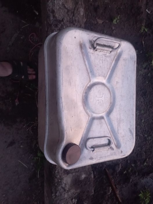 Продам бак алюминиевый