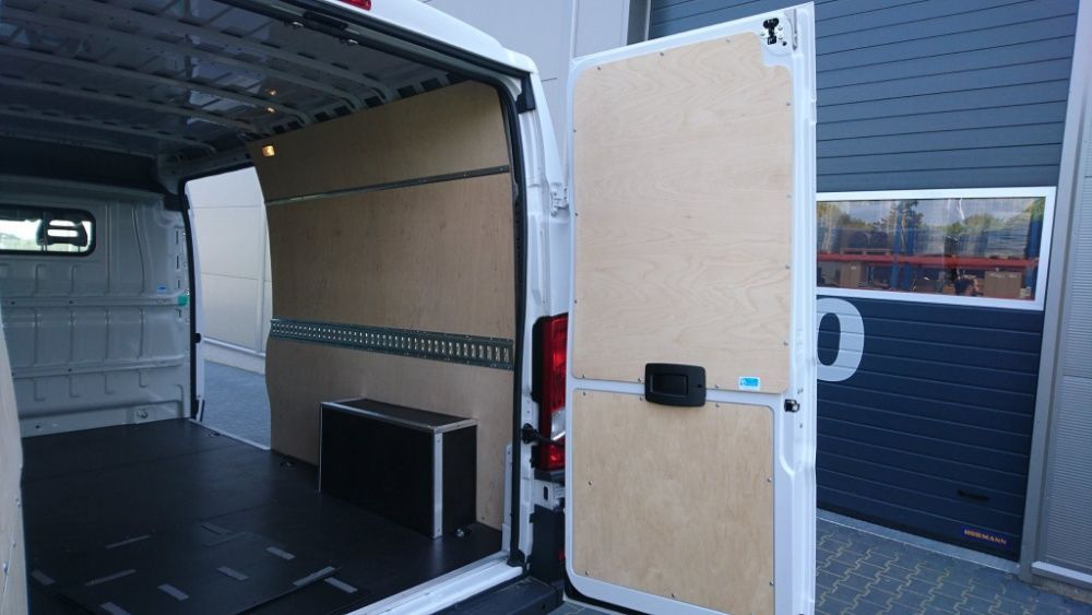 Fiat Ducato L3H2 podłoga i boki