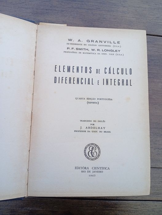 Livro "Elementos de Cálculo Diferencial e Integral"