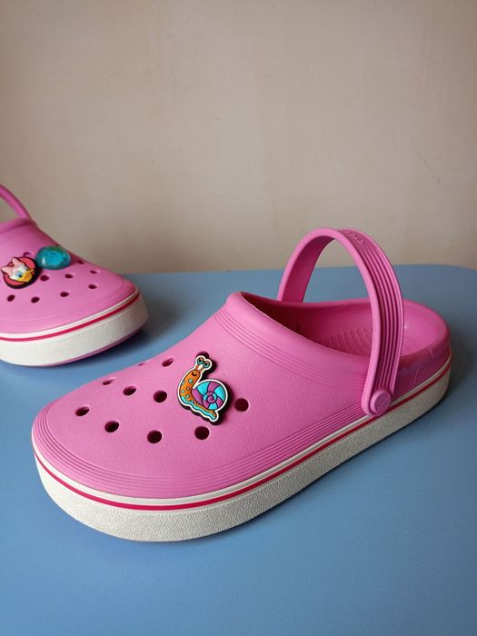 Crocs 38-39p M7W9 крокси шлепки сандалі босоніжки