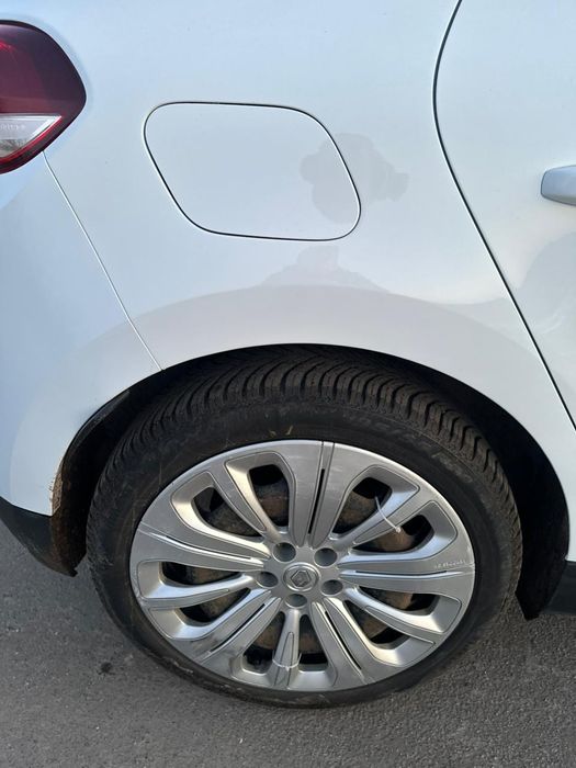 Продам автомобіль Рено сценік 4