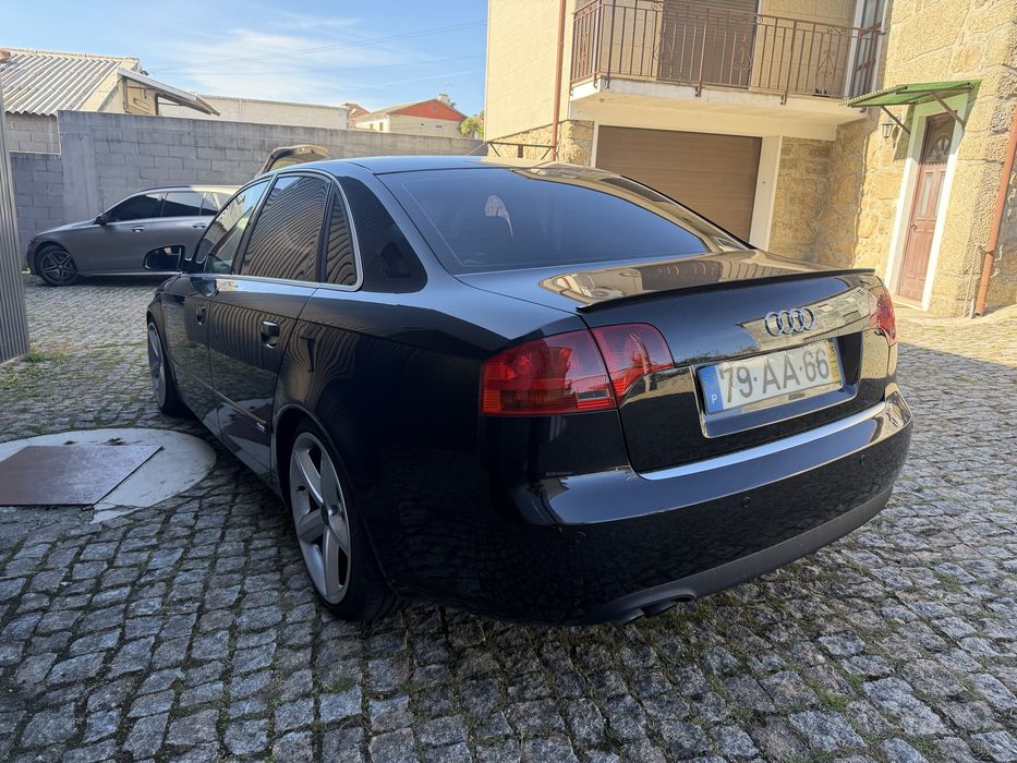 Audi a4 2.0 tdi 140 cv s line