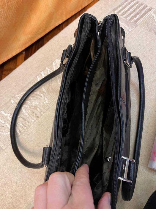 Нова шкіряна сумка Wittchen