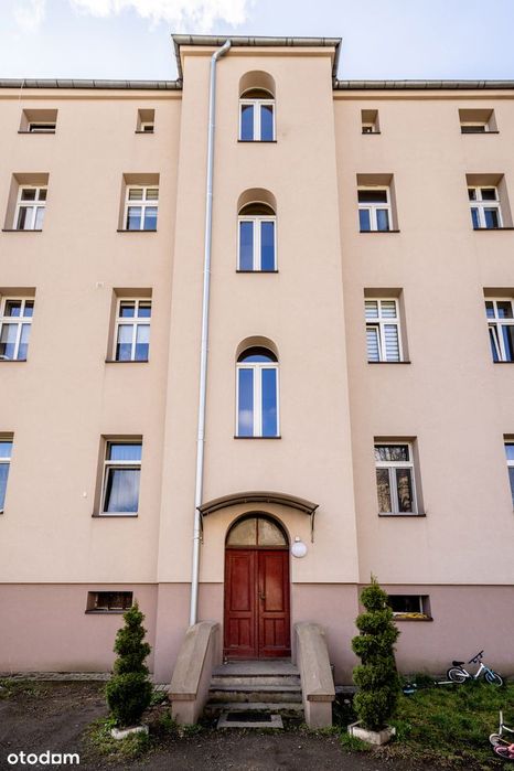 3 pokoje | 75 m² + 15 m² | po remoncie | PWSZ | niski czynsz