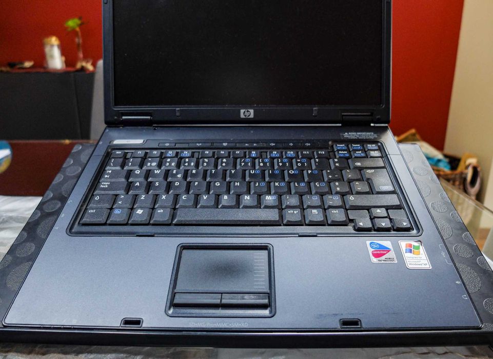 PC Notebook HP Compaq nc6120 - Vintage a funcionar, mas apenas com AC