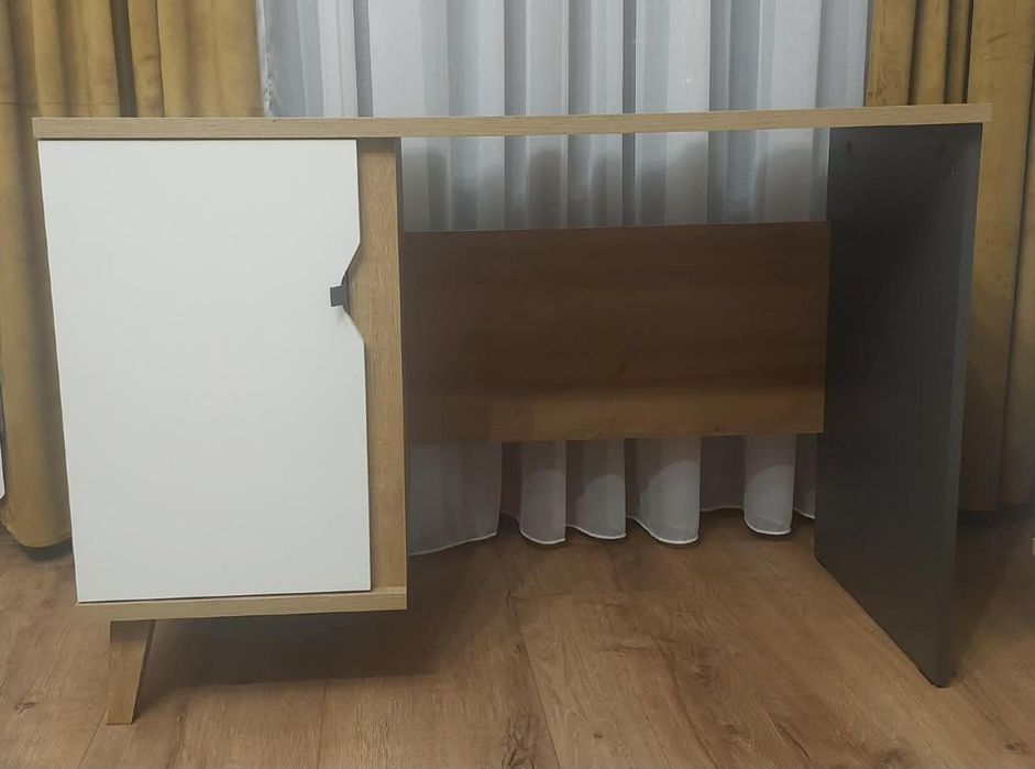 Biurko dąb złoty/biały/grafit