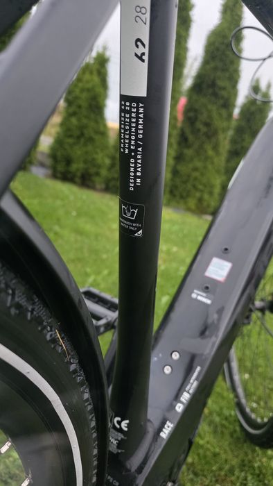 Rower  Elektryczny CUBE CROSS HYBRID RACE 500 Allroad XL