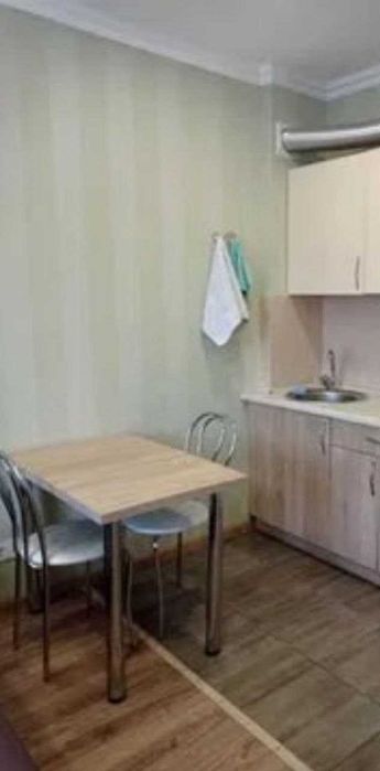 Продаж 1-к квартири 32 м²