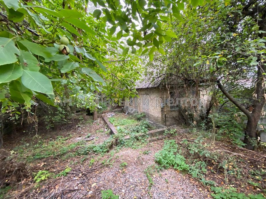 Продаж зем. ділянки з будинком с. Нові Петрівці, водосховище. Без %