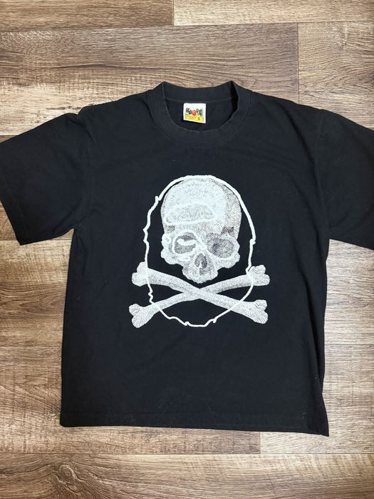 Продам футболку bape