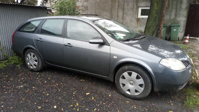 Nissan Primera P12