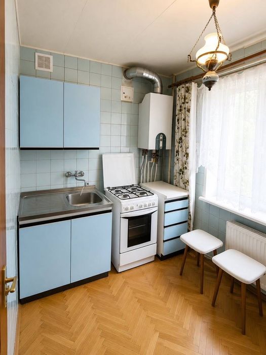 Продам 3к квартиру пр-т О.Поля (Кірова) /Беріславська