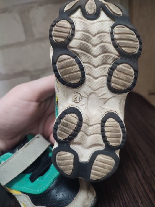 Кросівки дитячі 21 розмір