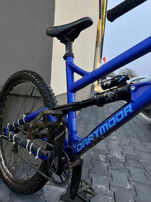 Rower dartmoor blackbird enduro freeride jibb