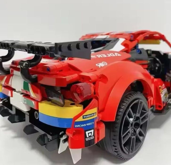 Klocki Lepin Ferrari 488 GTE kompatybilne z 42125