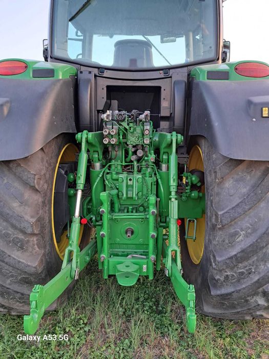 John Deere 6210 R