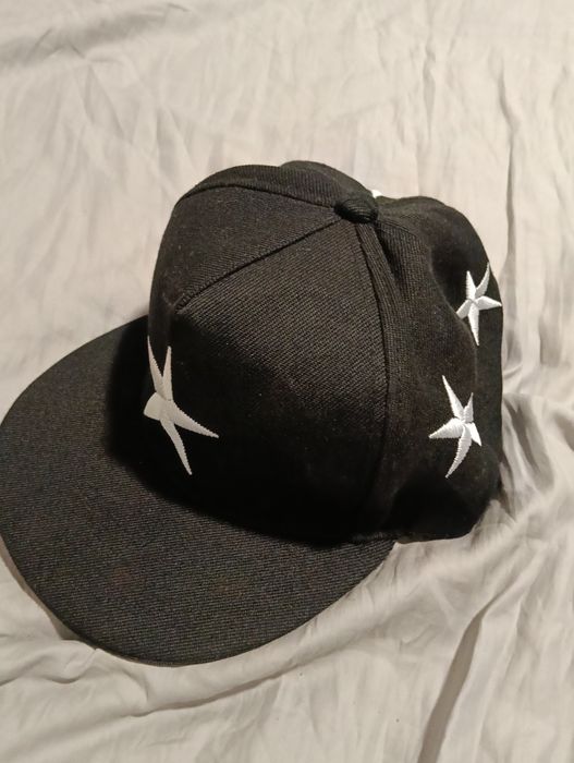 Boné beisebol 5 estrelas