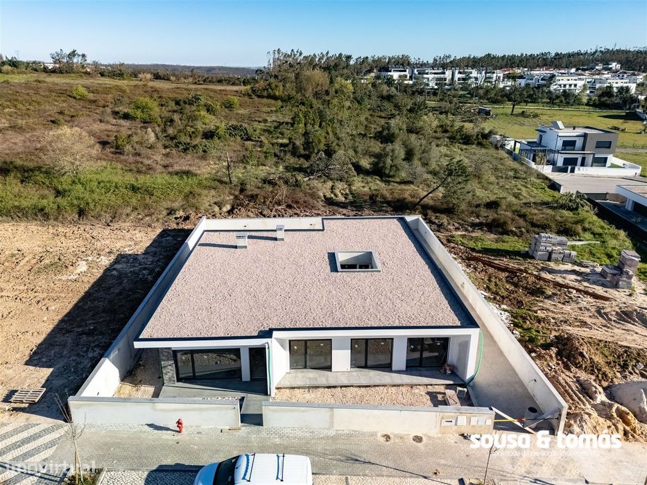 Moradia T4 Venda em Parceiros e Azoia,Leiria