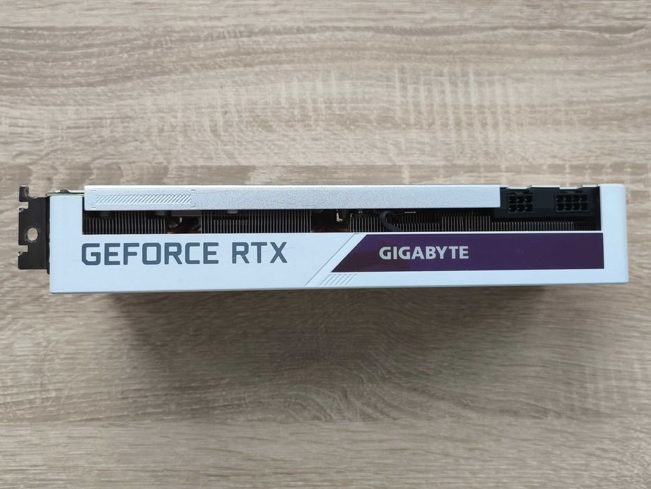 Gigabyte GeForce RTX 3070 VISION OC 8G