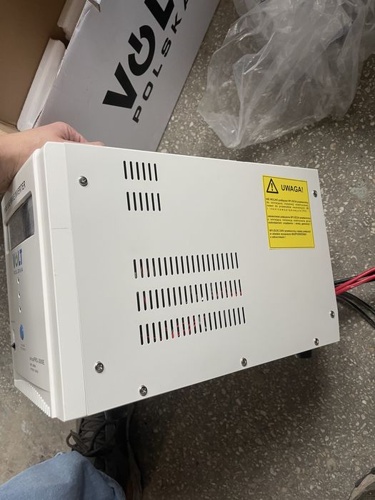 Інвертор Volt Polska sinus PRO-3000E 48/230V