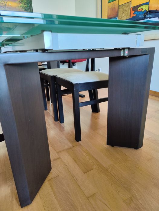 Mesa extensível 1,6mts a 2,20mts + 6 cadeiras