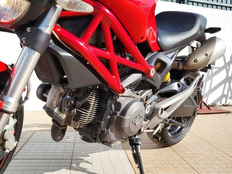 Ducati 696 Monster
