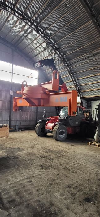 Ładowarka Manitou o udźwigu 9 ton na wynajem