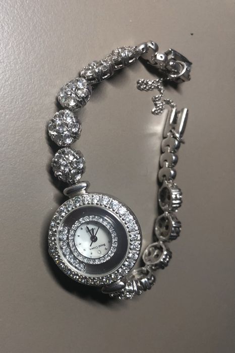 Серебряные женские часы