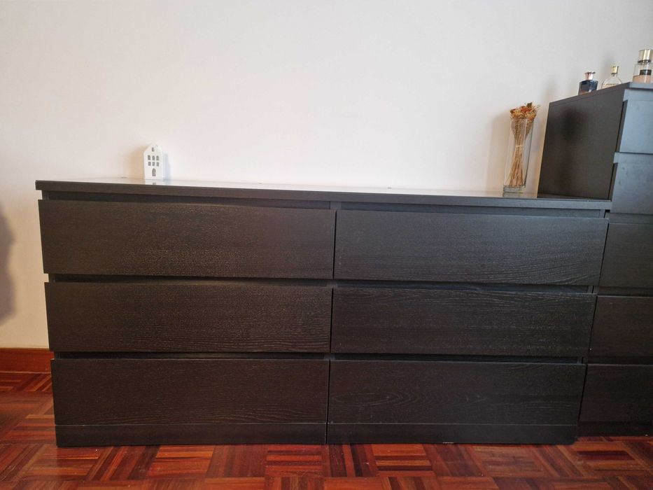 Mobília de quarto Antarte em Cerejeira e wengué