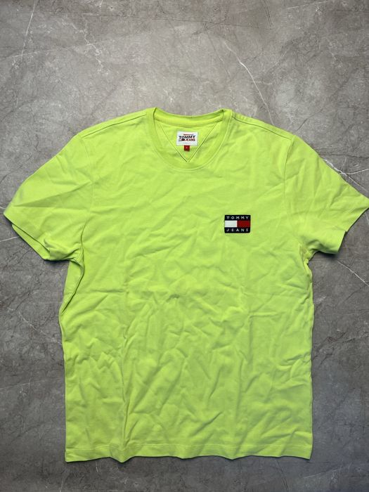 Футболка Tommy Jeans