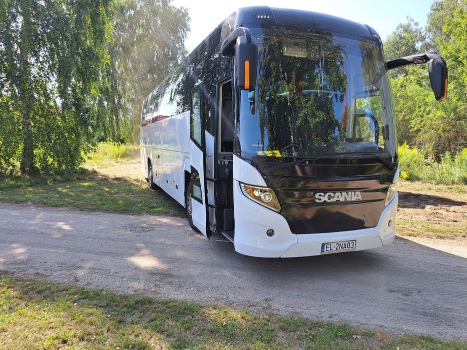 Wynajem  autokarów, Przewóz osób