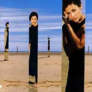 Natalie Imbruglia – "Left Of The Middle" CD