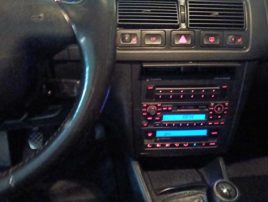 VW Golf 1.9 TDI 150CV foto 4