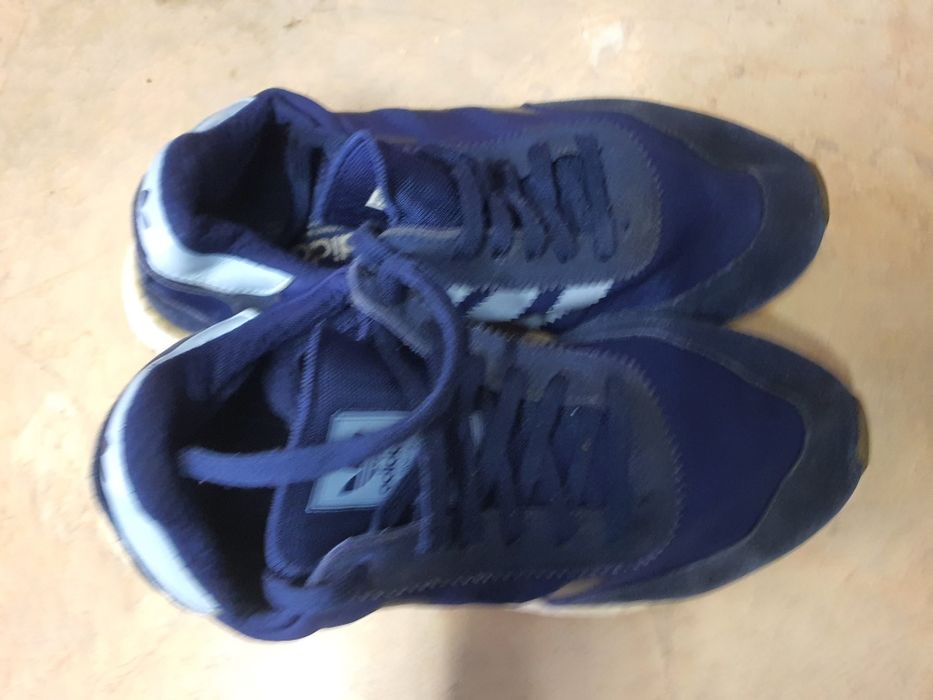 Adidas granatowe