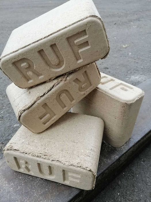 З доставкой в Васельков топливный брикет из дуба в розницу 11000грн/1т