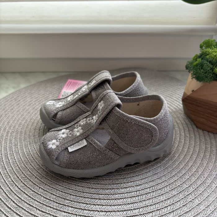 Тапочки дитячі Waldi для дівчинки в садок,валді,21,24,25,27