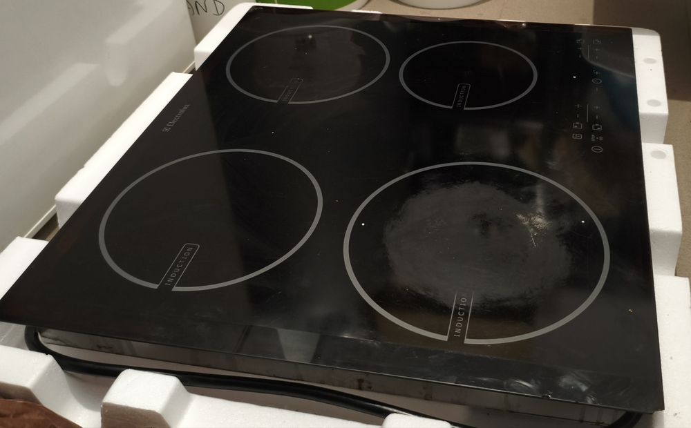 Płyta indukcyjna electrolux