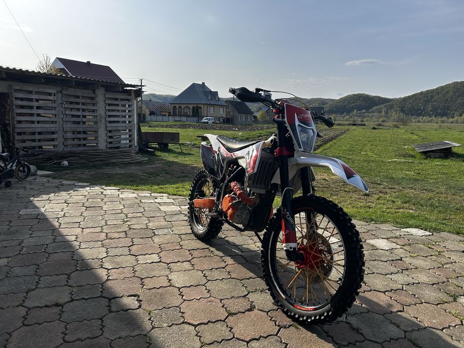Мотоцикл EXDRIVE
