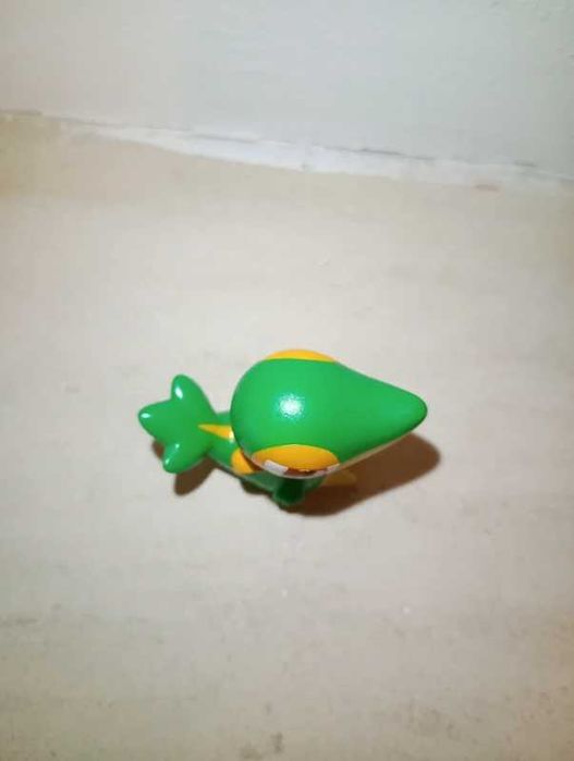 Pokémon finger puppet / brinquedo / figura pokémon Snivy da bandai