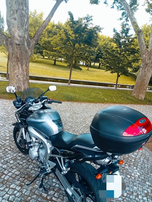 Yamaha Fazer 600