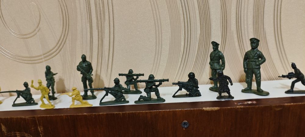 Солдатики детства 100гр шт.