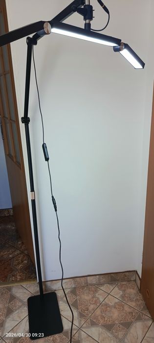 Lampa LED kosmetyczna