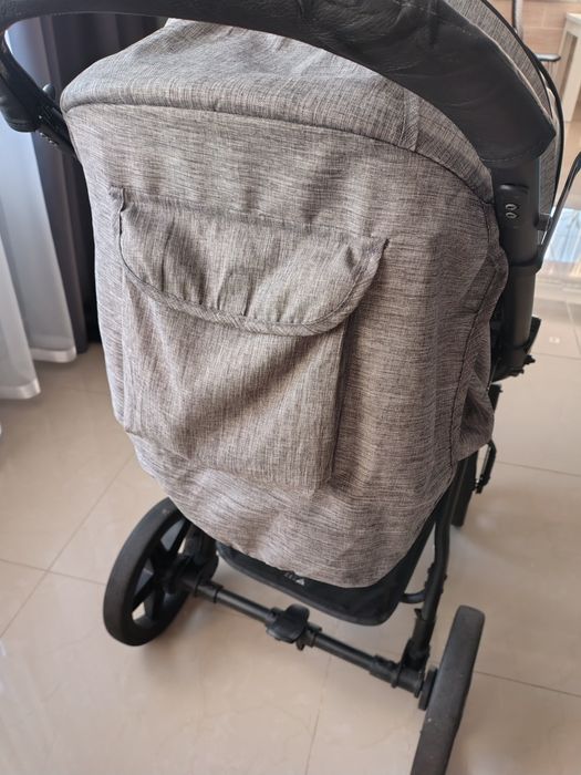 Wózek spacerowy składany