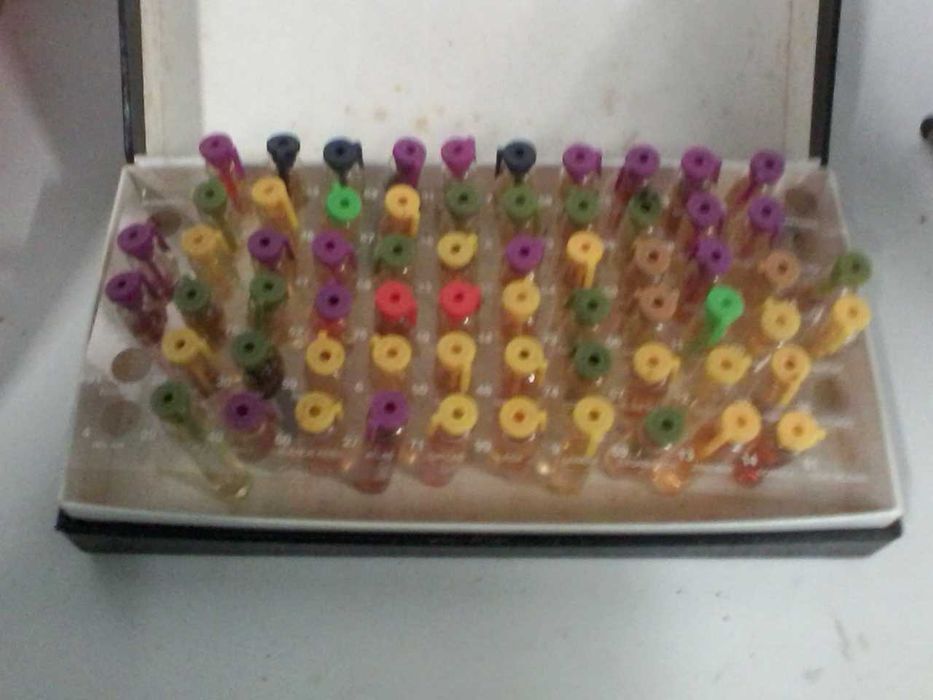 JR Jenni Rivera Perfumes Frascos Miniaturas Vintage.