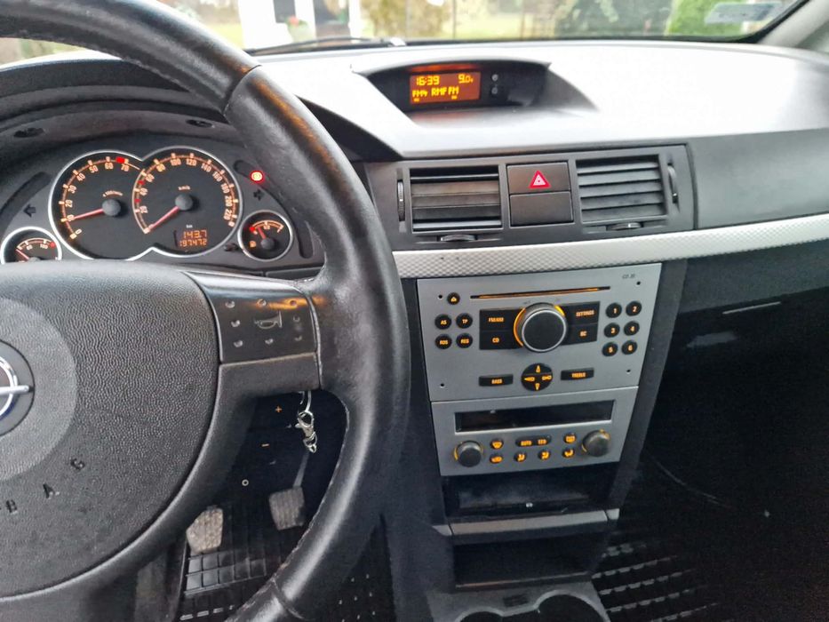 Opel Meriva 1.6 zbezyna