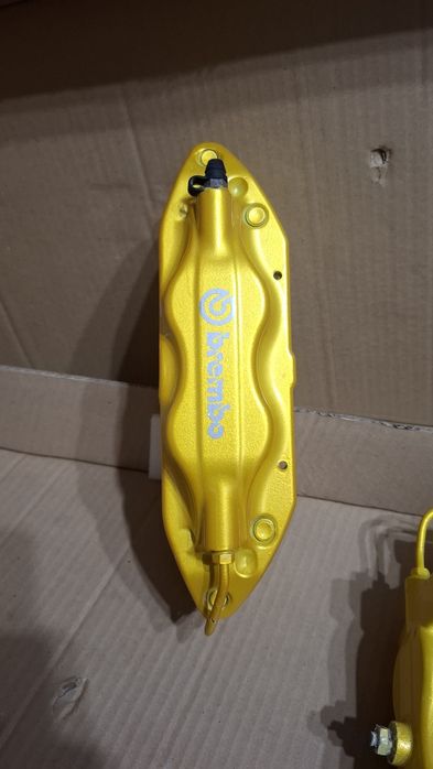 Zaciski hamulcowe duże Brembo 330 mm Alfa Romeo GTA 156 147 GT