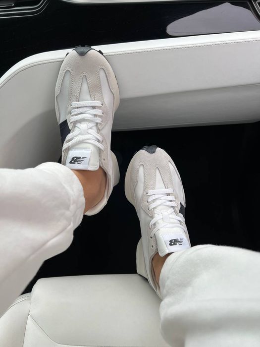 Кросівки Кроссовки New Balance 327 White Black Чорний Білий Кросовки демісезон