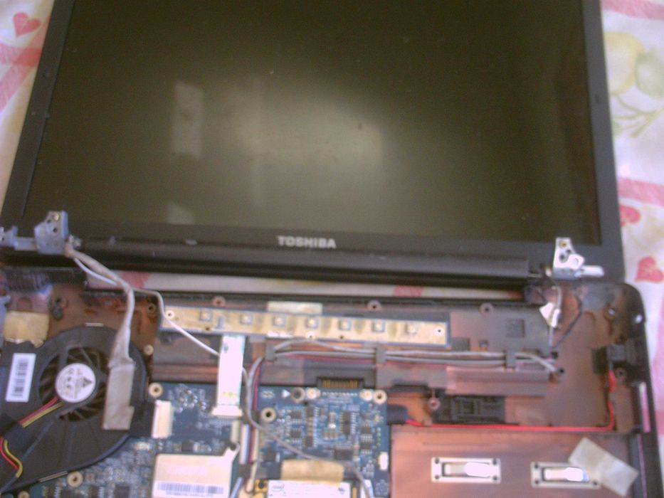 Computer equipment, screens, keyboards64309791932547121