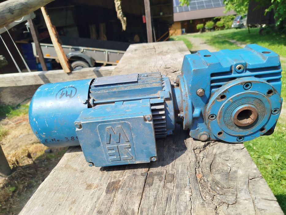 Motoreduktor 1,1 kw 384obr/min