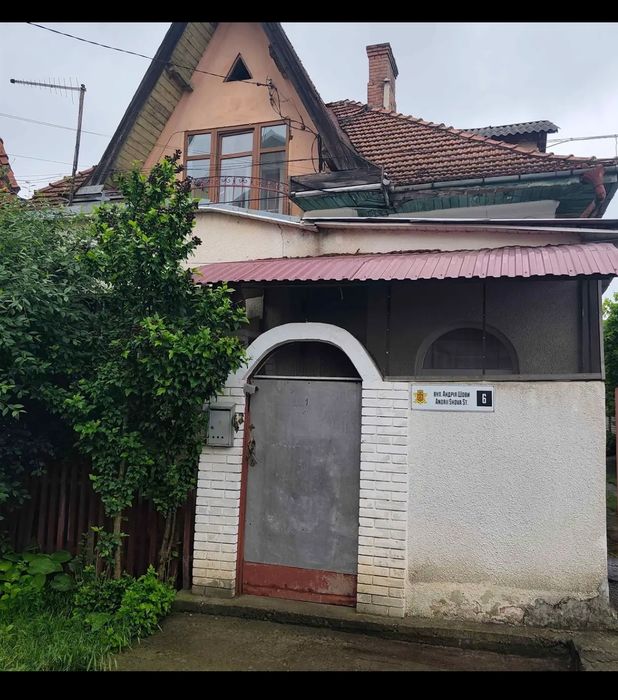 Продаж трикімнатної квартири